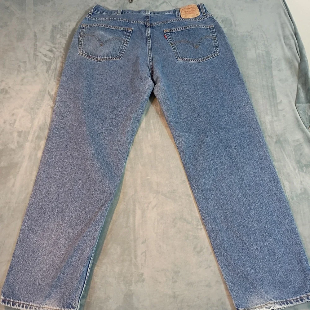 Levis levi 550